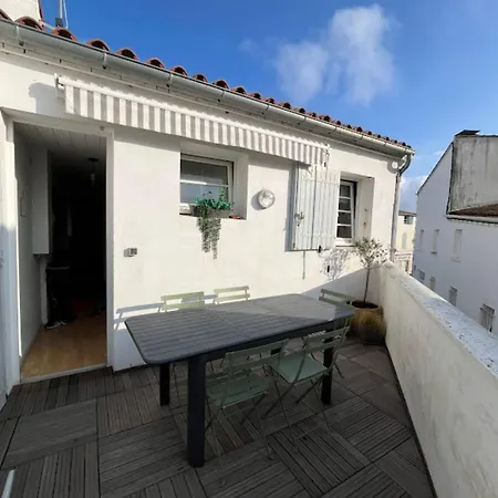 Lejlighed Very Bright Nest With Terrace In The Village La Flotte