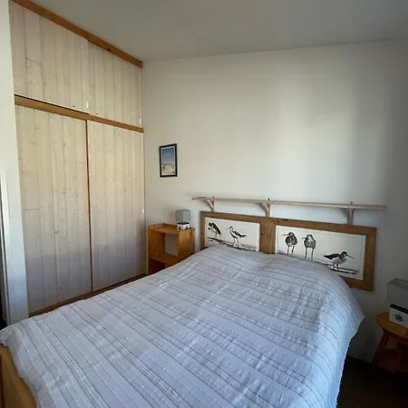 Very Bright Nest With Terrace In The Village Apartment